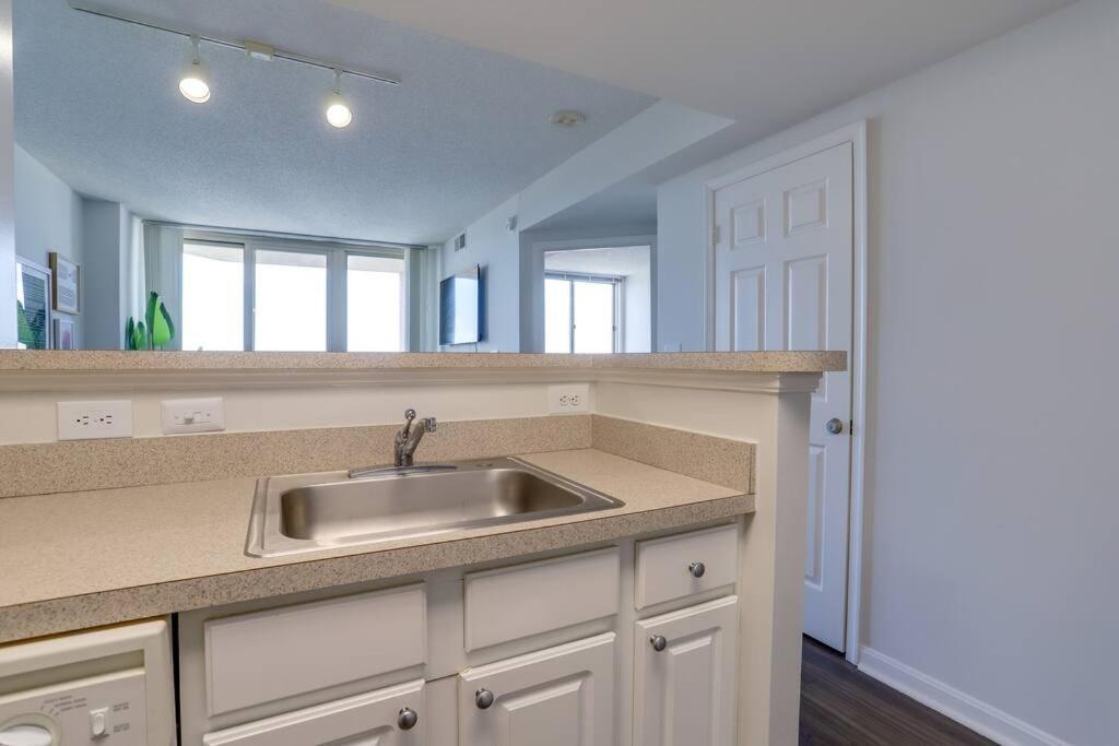 Exclusive Apt In Ballston With Gym Arlington Eksteriør billede
