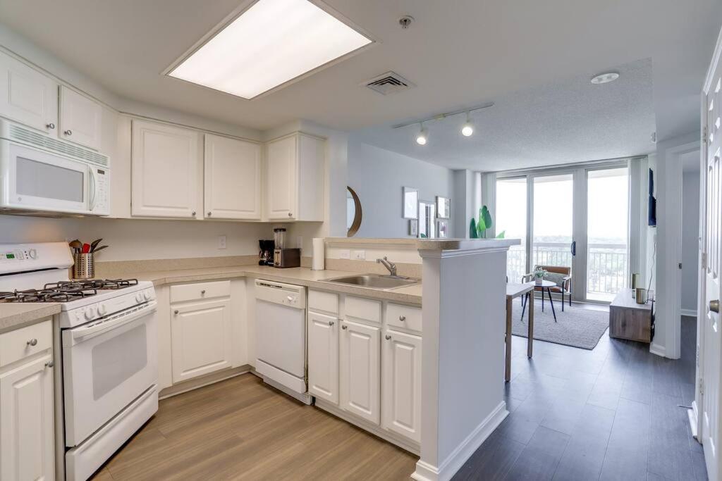 Exclusive Apt In Ballston With Gym Arlington Eksteriør billede