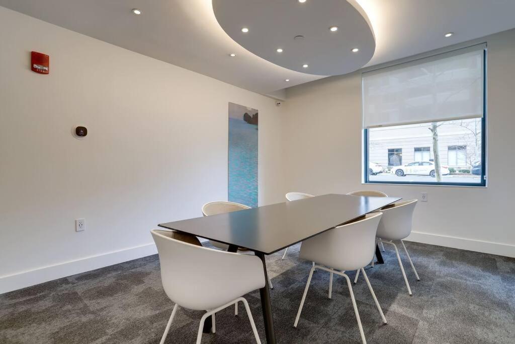 Exclusive Apt In Ballston With Gym Arlington Eksteriør billede